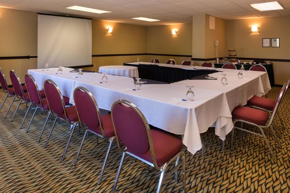 Ramada Plaza Rochester Airport المظهر الخارجي الصورة
