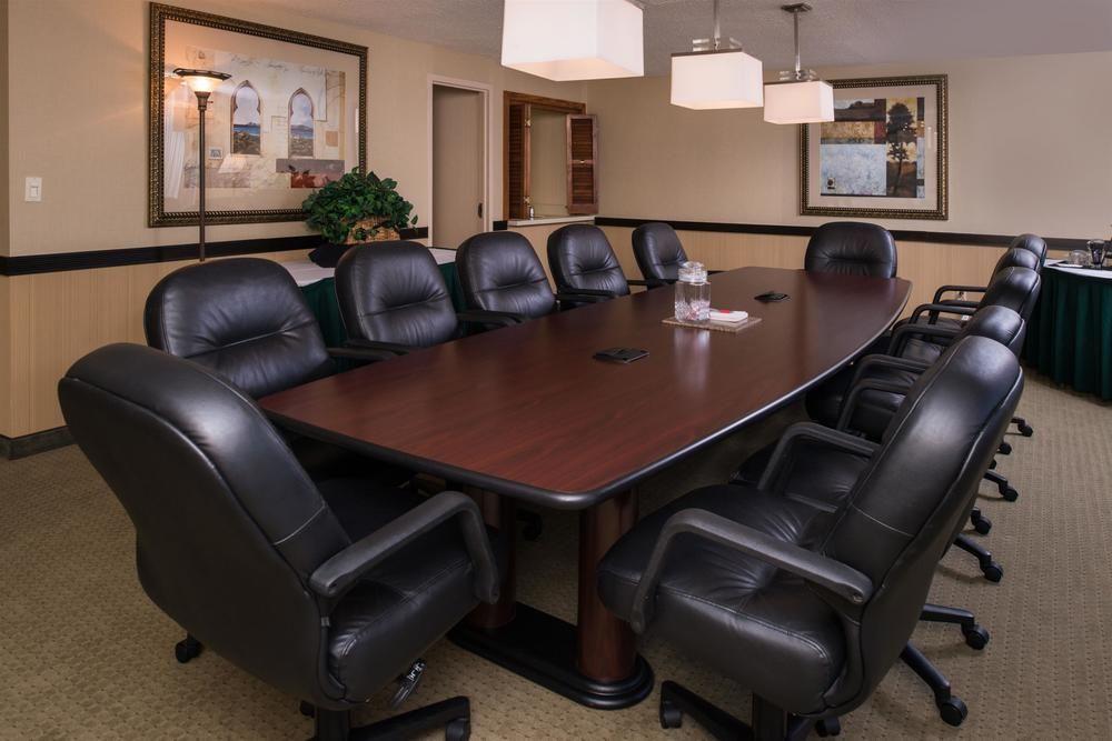 Ramada Plaza Rochester Airport المظهر الخارجي الصورة