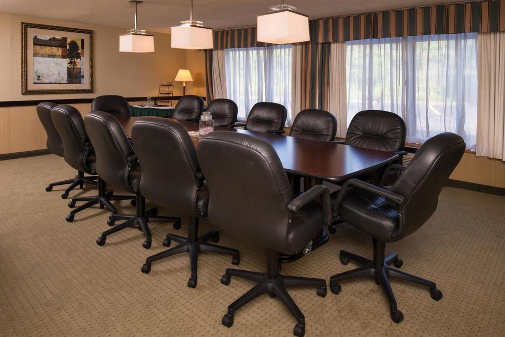 Ramada Plaza Rochester Airport المظهر الخارجي الصورة