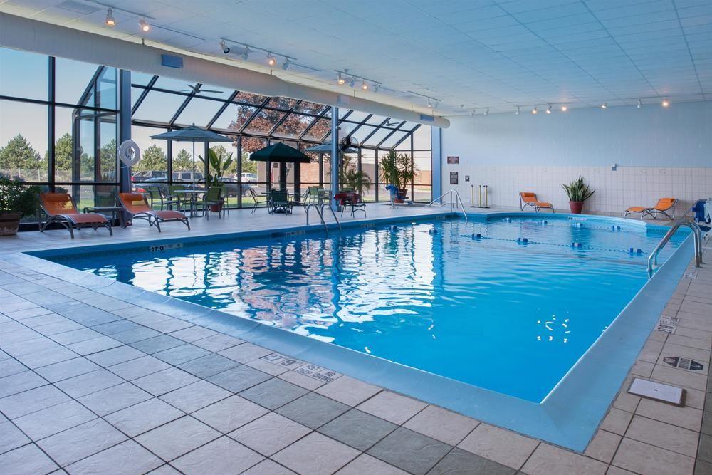 Ramada Plaza Rochester Airport المظهر الخارجي الصورة