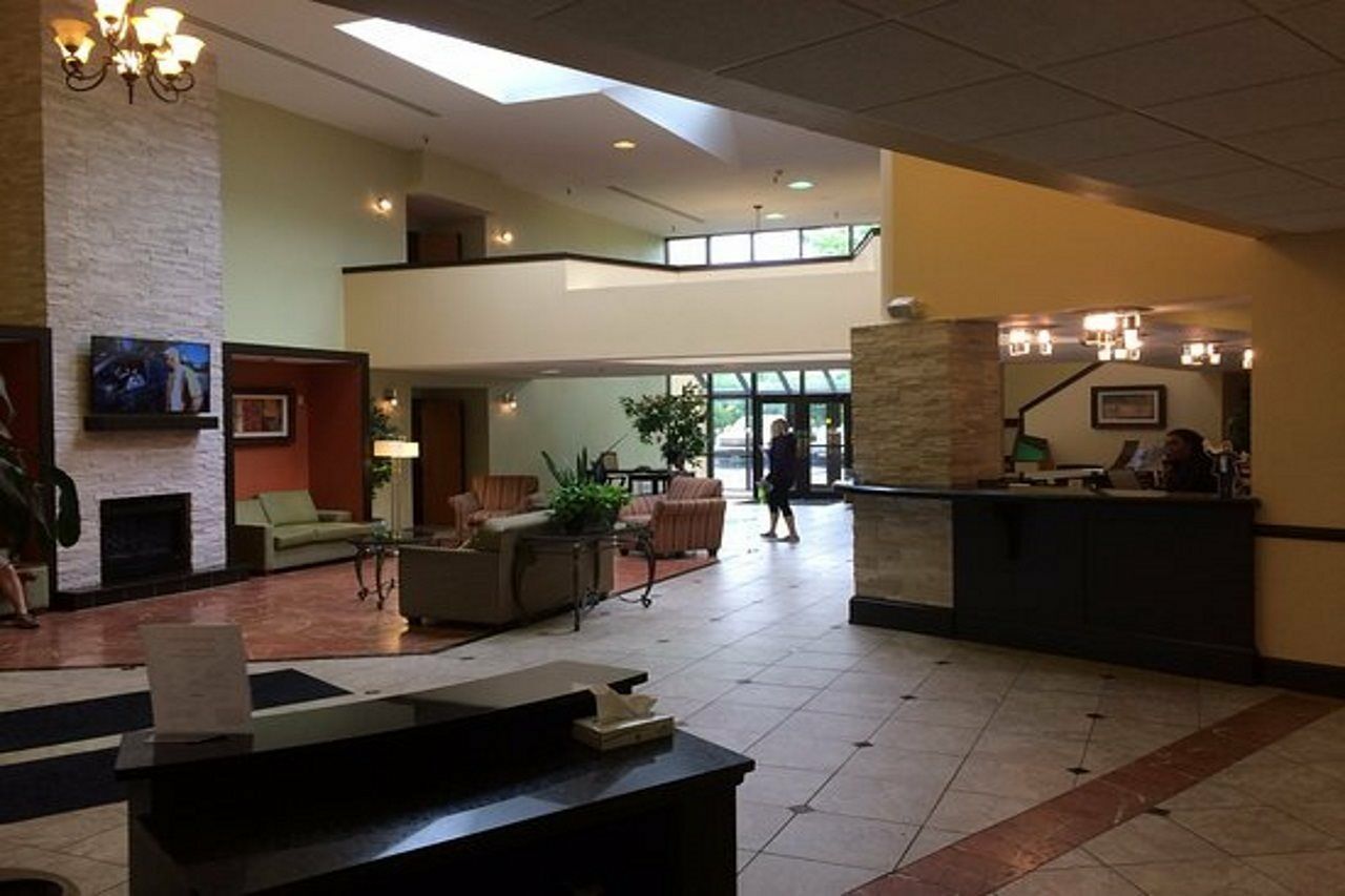 Ramada Plaza Rochester Airport المظهر الخارجي الصورة